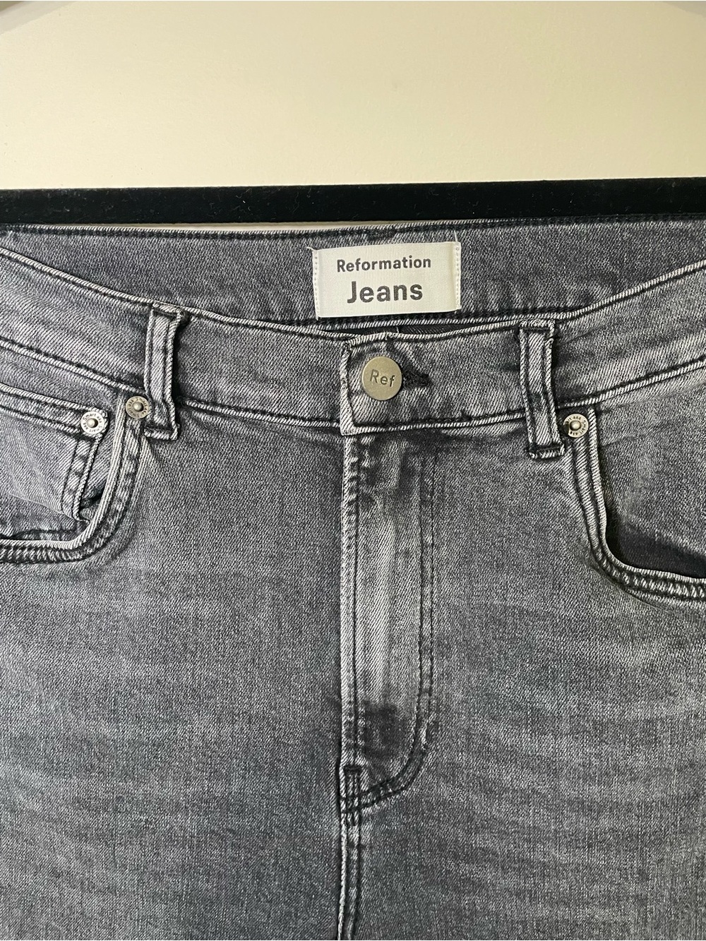 Reformation High Rise Skinny Jeans Gibson Wash Faded Black Denim Womens Size 30 - Picture 4 of 6